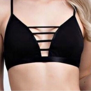 NWT Honey Punch Bar Cut Out Bralette Top Black Size Large
